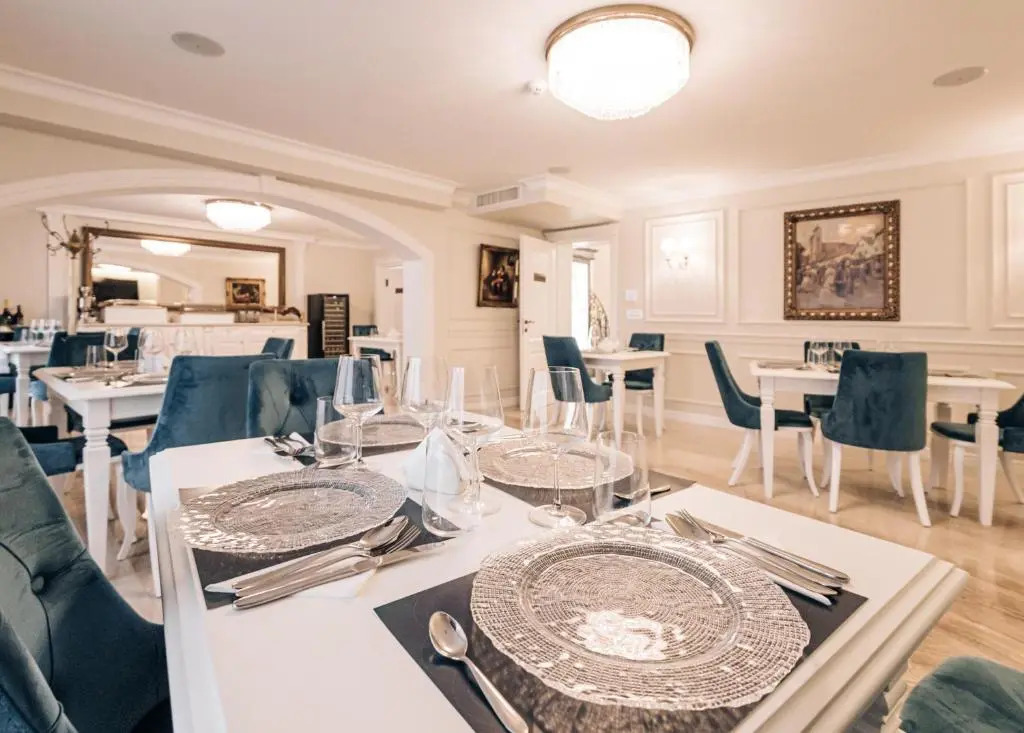 Grant Boutique Hotel