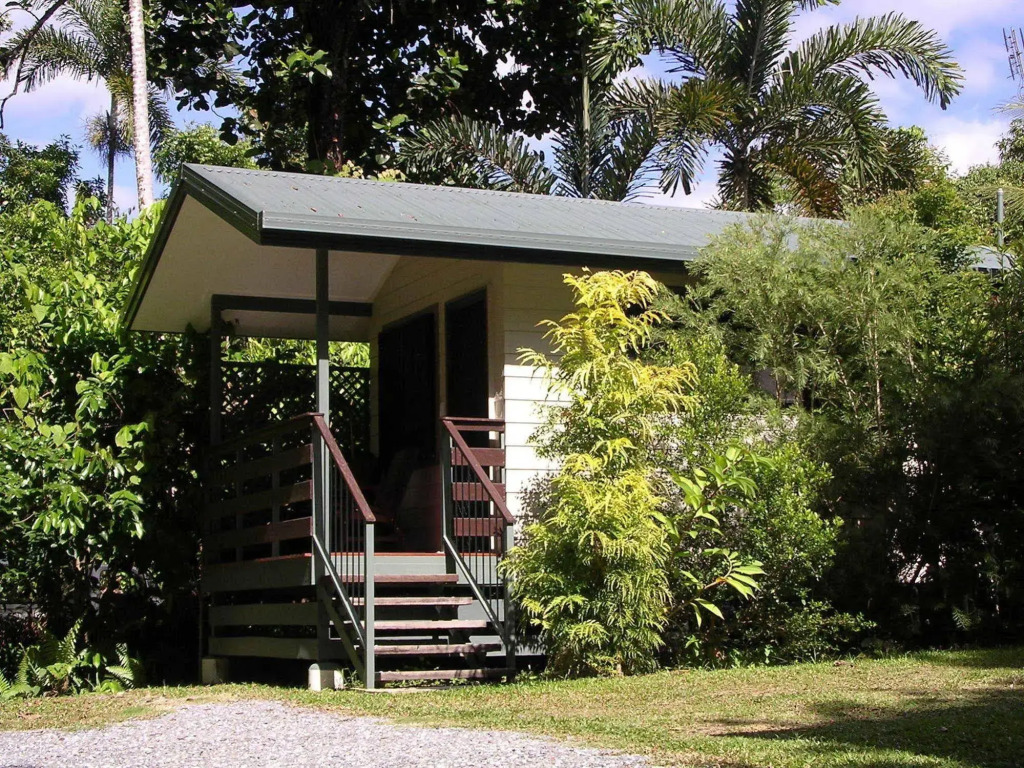 Thornton Beach Bungalows Daintree