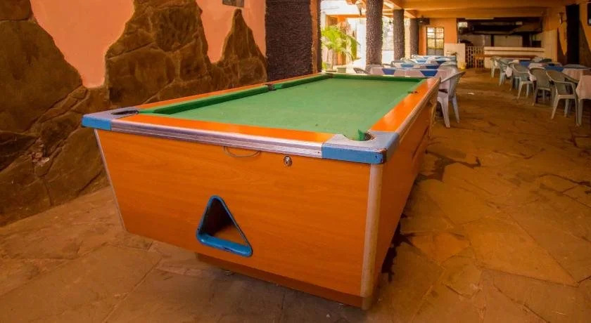 Slopes Villa Hotel