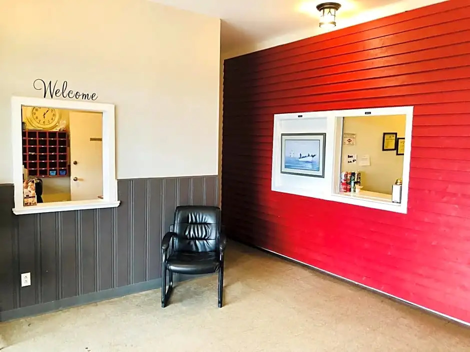 Arnolds Cove Inn