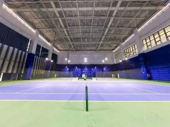 New Runhua Hotel (Shenzhen Guangming Station Hongqiao Park Subway Station)