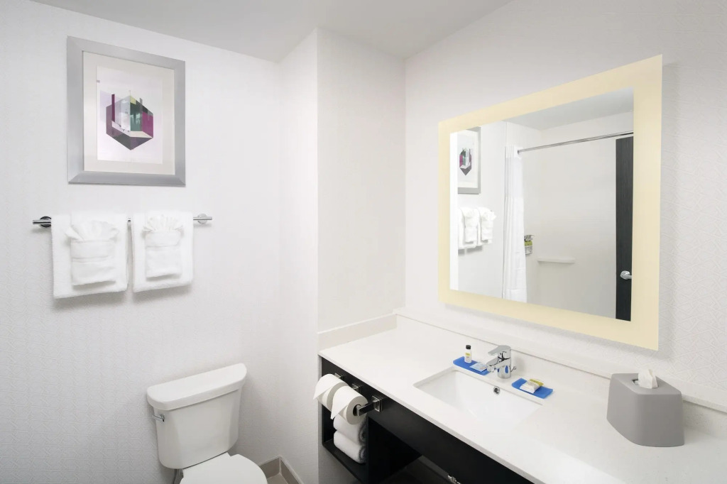 Holiday Inn Express Knoxville-Strawberry Plains by IHG