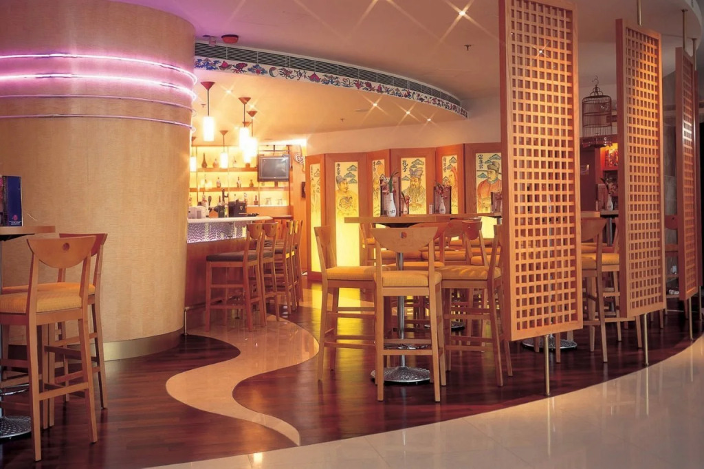 Harbour Plaza Resort City