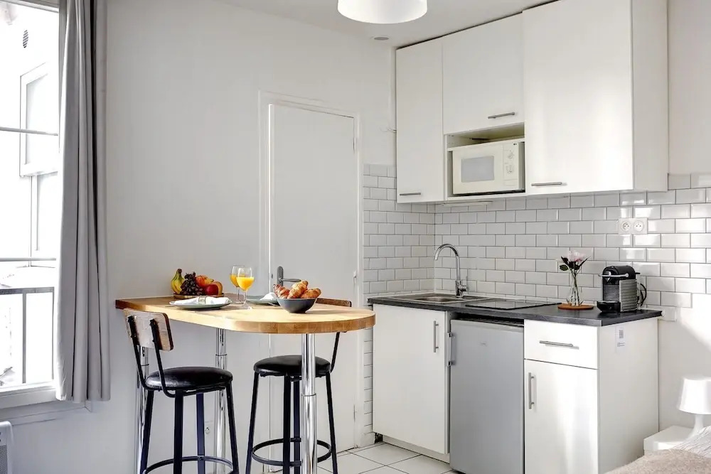 Cozy Studio by the Eiffel Tower - For 2