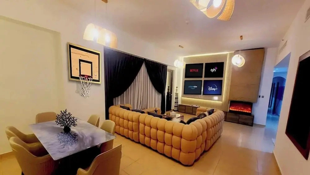 Premium Iconic Beachside JBR Stay