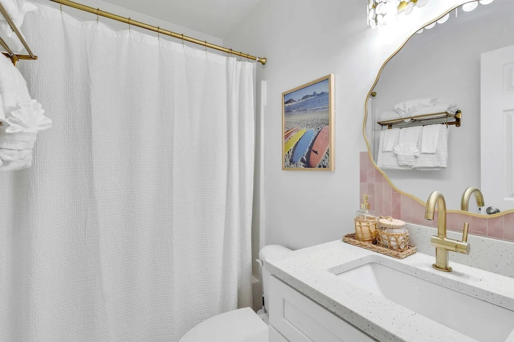 Grand Caribbean 201- Beach bay View 1 BR w Bunk