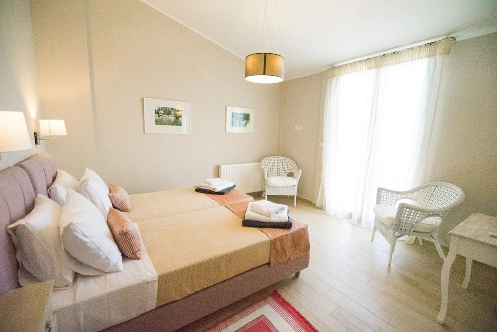5 Bedrooms Villa in Skinaria, With Wonderful sea View, Private Pool an