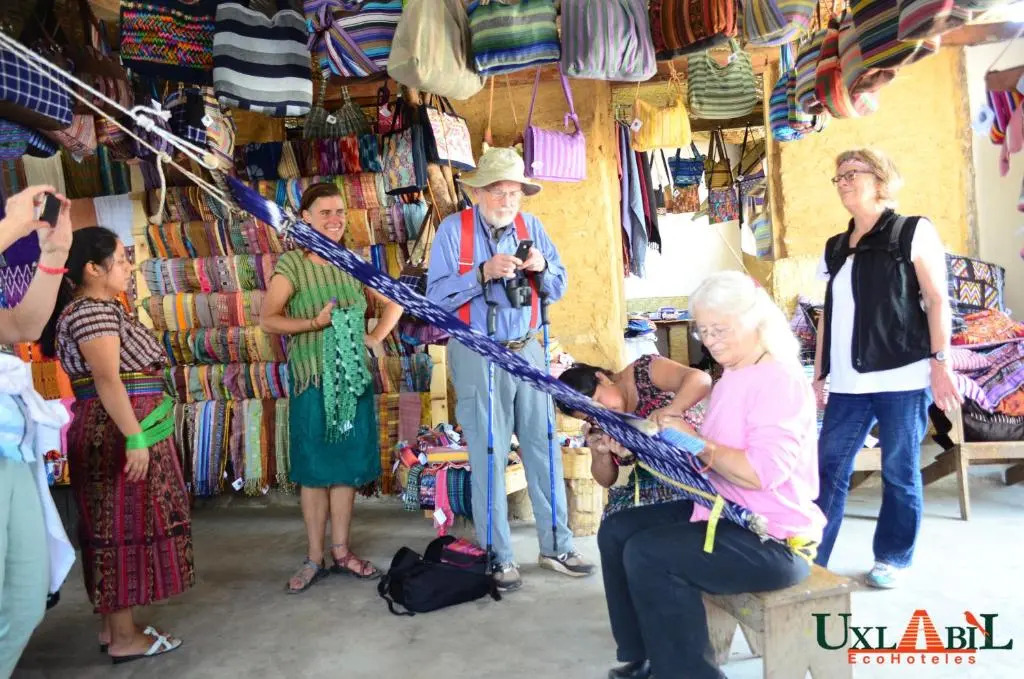 Eco Hotel Uxlabil Atitlan