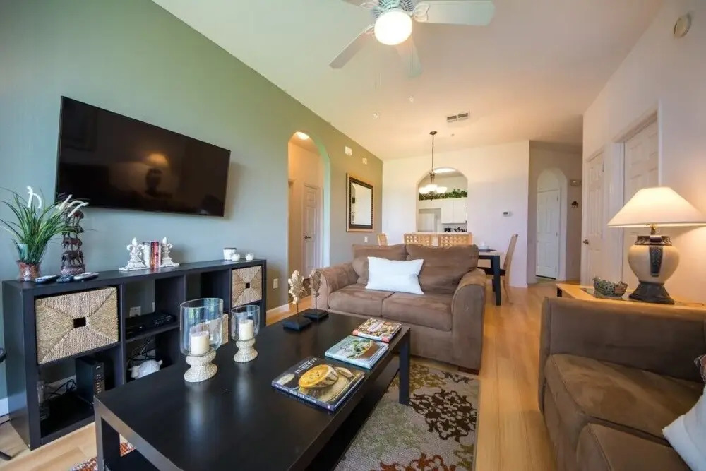 3 Bedroom Condo Near Disney Theme Parks 8102 3 Condo by Redawning