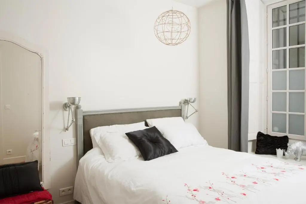IntoParis Charming apartment in Le Marais