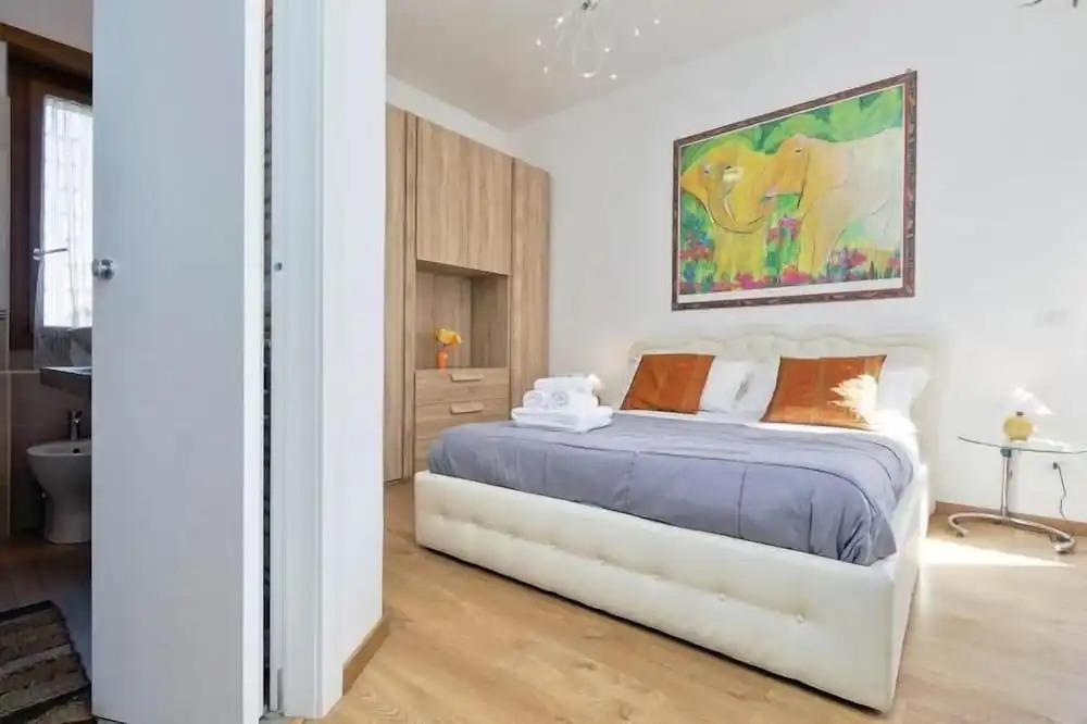 Delmiranis Book Apartments - Vatican View