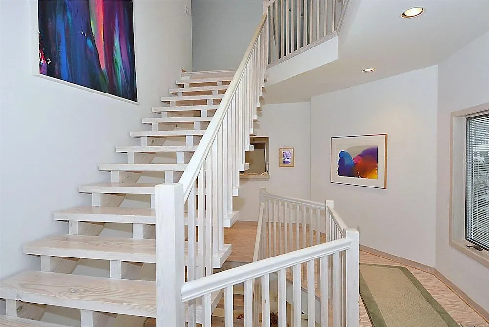The Preserve 6 Hampton Lane by Long & Foster