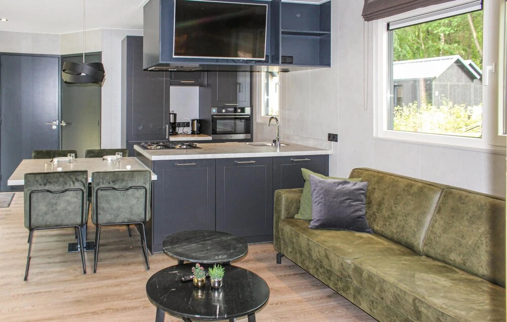 3 Bedroom Pet Friendly Home In Epe
