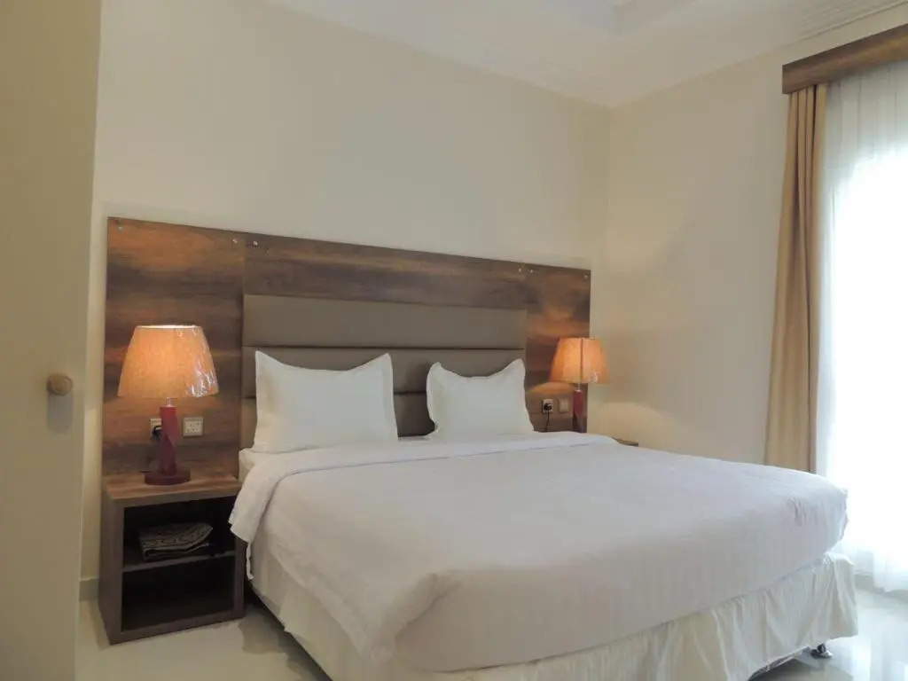 Golden square قولدن سكوير