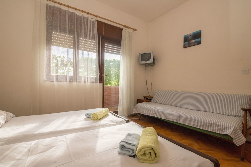 Apartments Ante