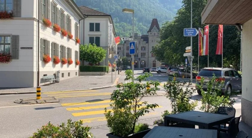 Hotel & Restaurant Stadthof Glarus