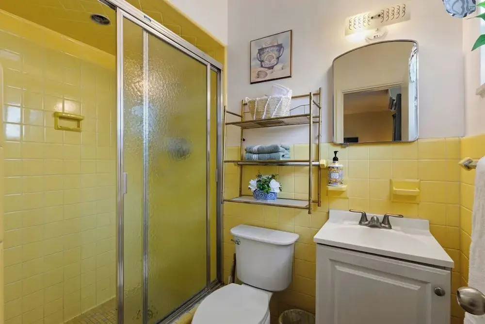 Cozy Studio in Hollywood, FL - Pet Friendly & Parking