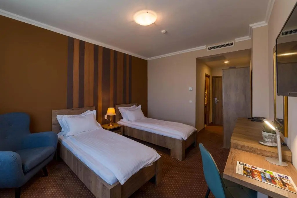 Sky Hotel