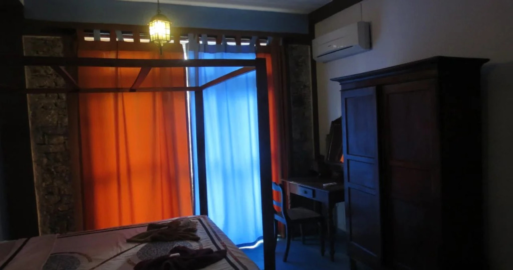 The Change Hotel