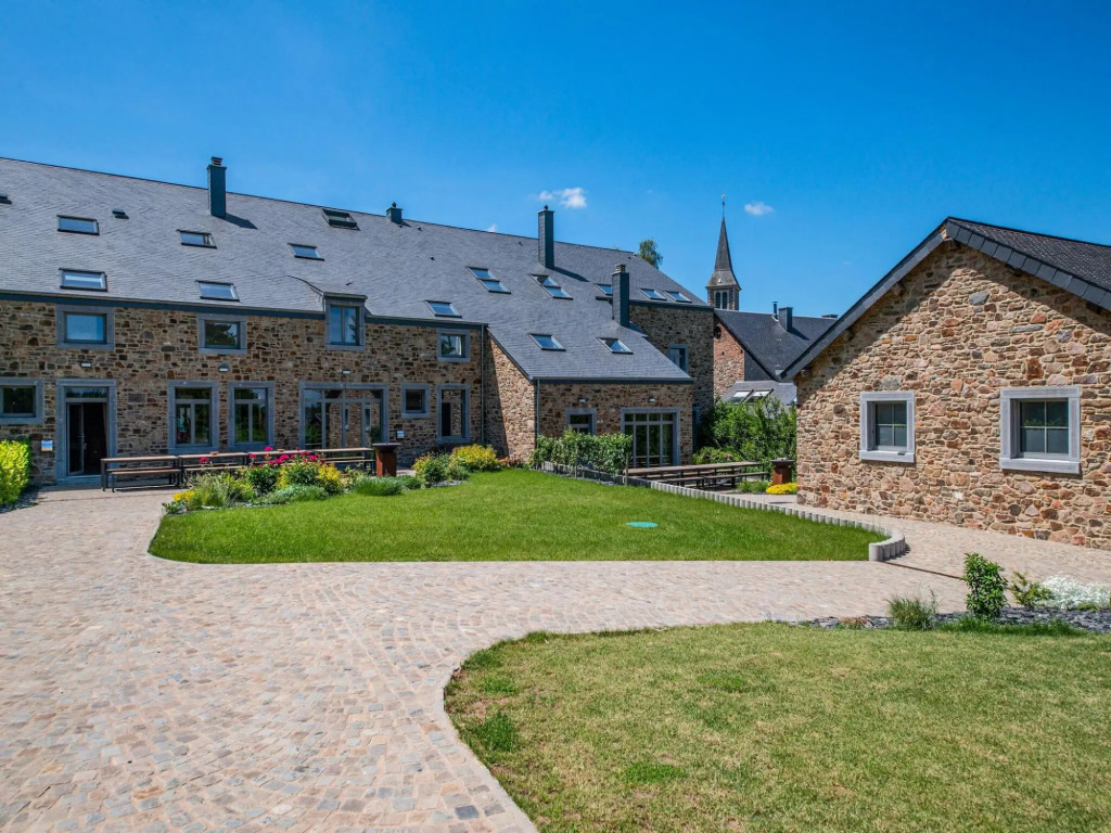 Charming Rural Retreat
