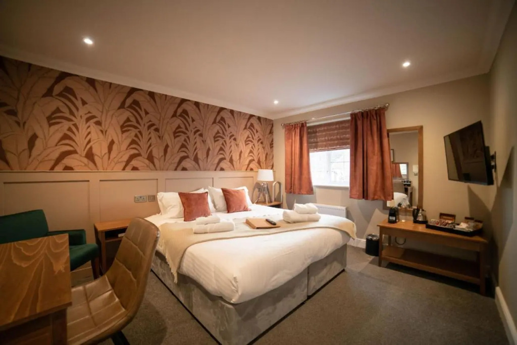 Harpers Steakhouse with Rooms, Southampton Swanwick Marina