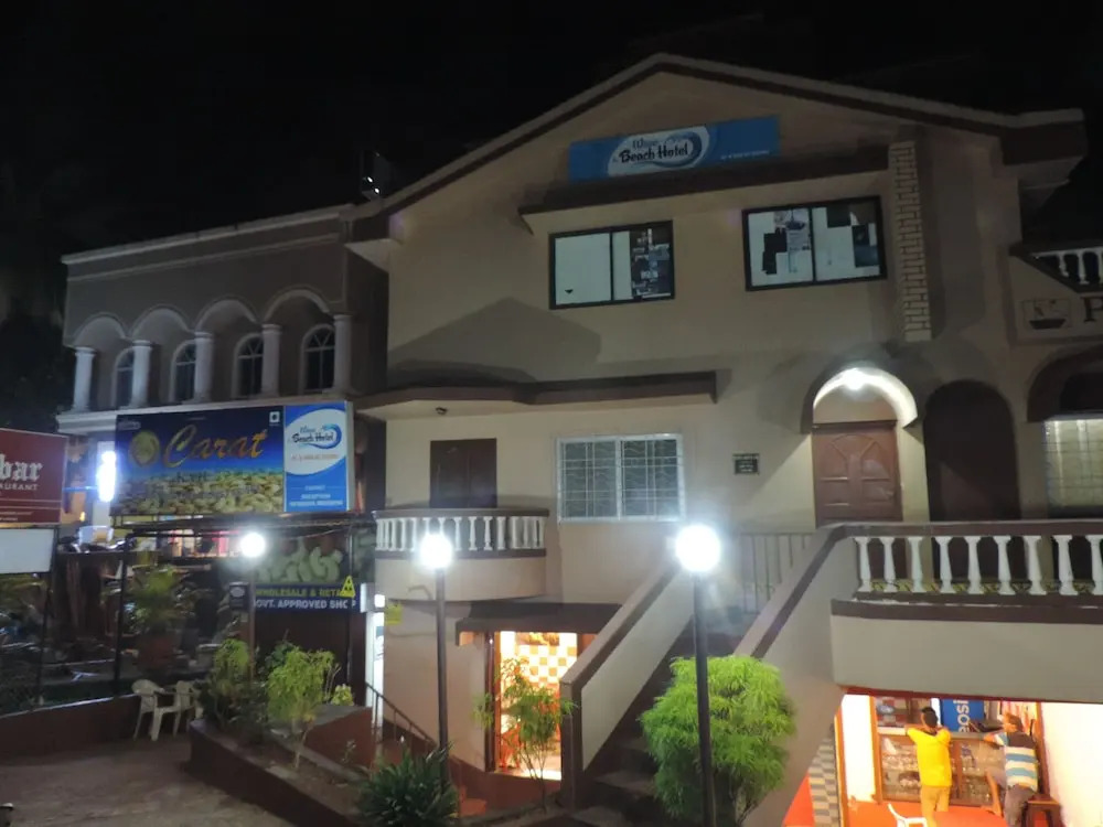 Wave Beach Hotel