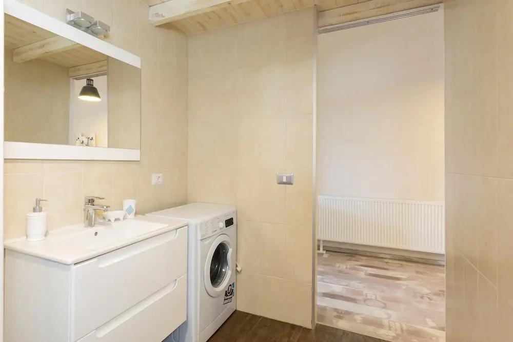 Cathedral Apartment