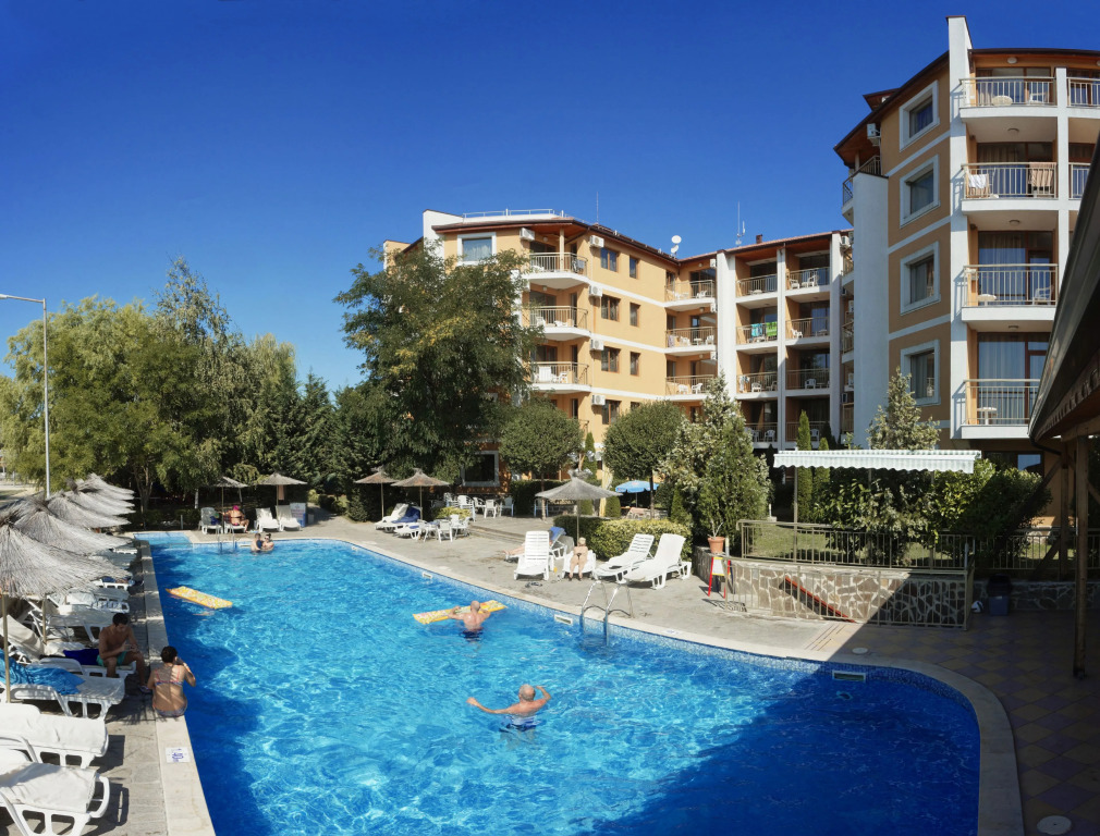 Hotel Vemara Club