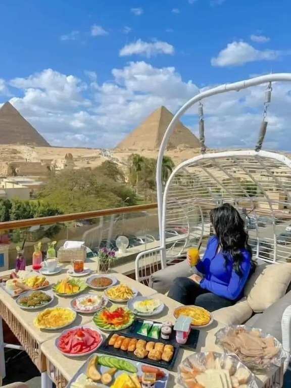 Pyramids View Inn Bed & Breakfast