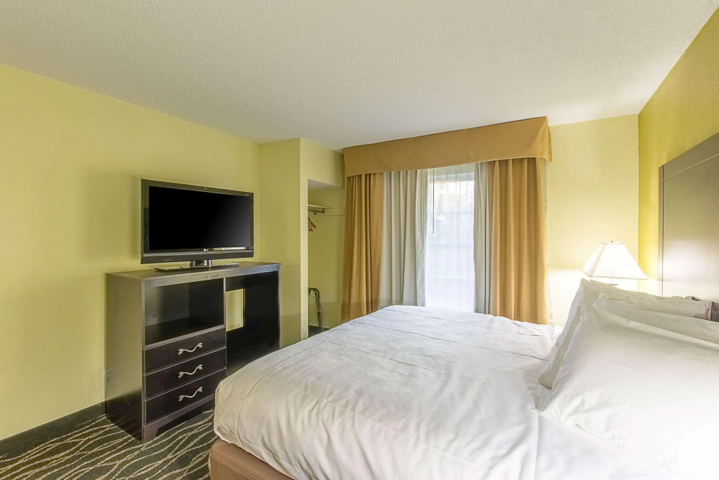 Clarion Inn Columbia Airport