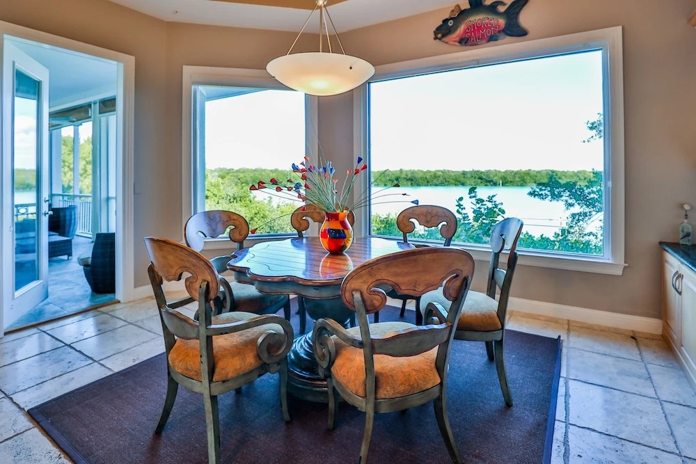 Orange Bayside House - Fisherman's Paradise On Captiva! 3 Bedroom Home