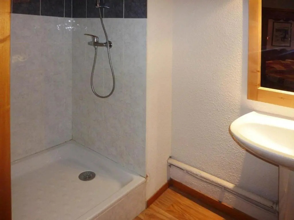 Appartement Les Orres, 2 pièces, 6 personnes - FR-1-322-238