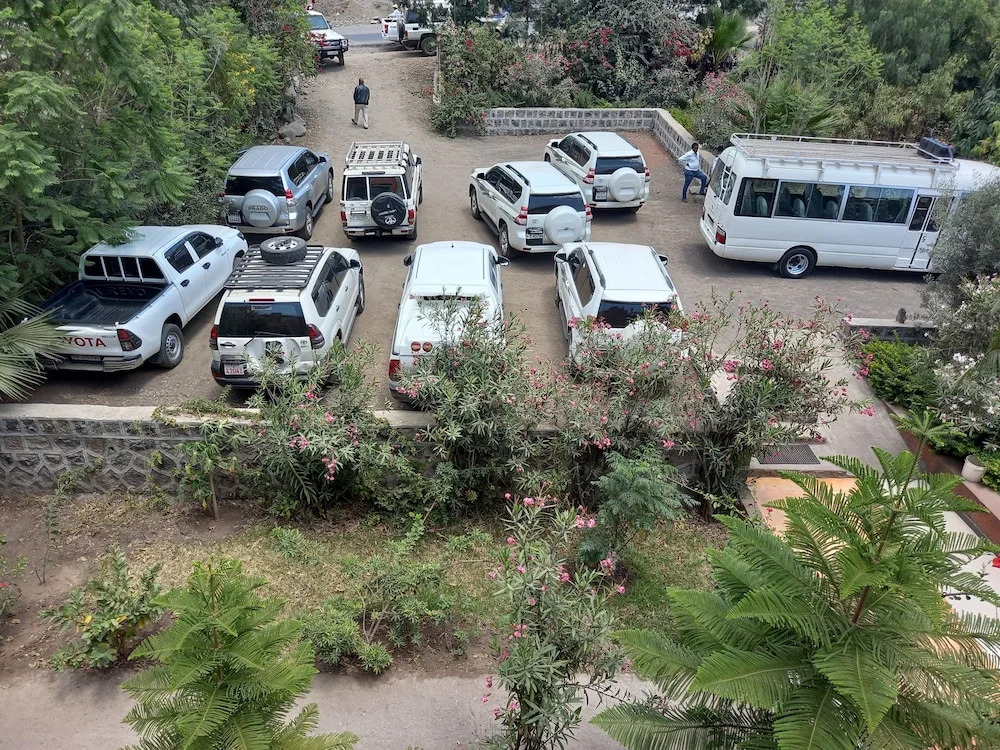 Zan-Seyoum Hotel