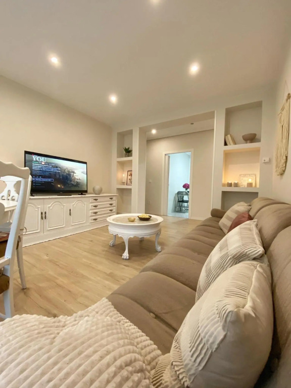 Bright Apartment In The Center Of Santander