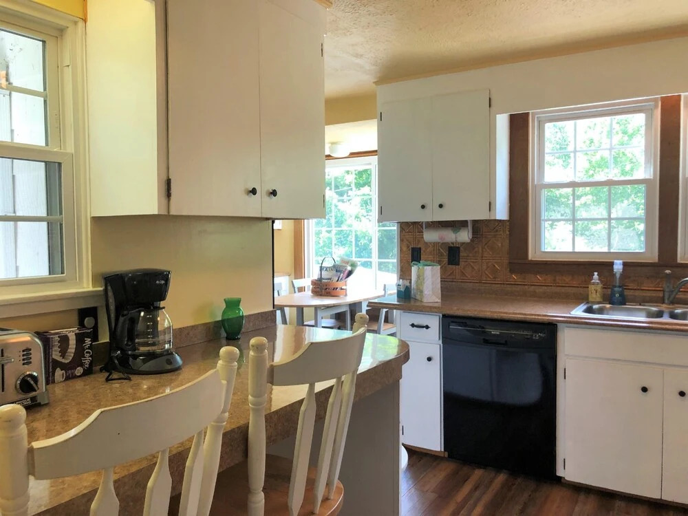Storybook Cottage - Q202 by Getaway