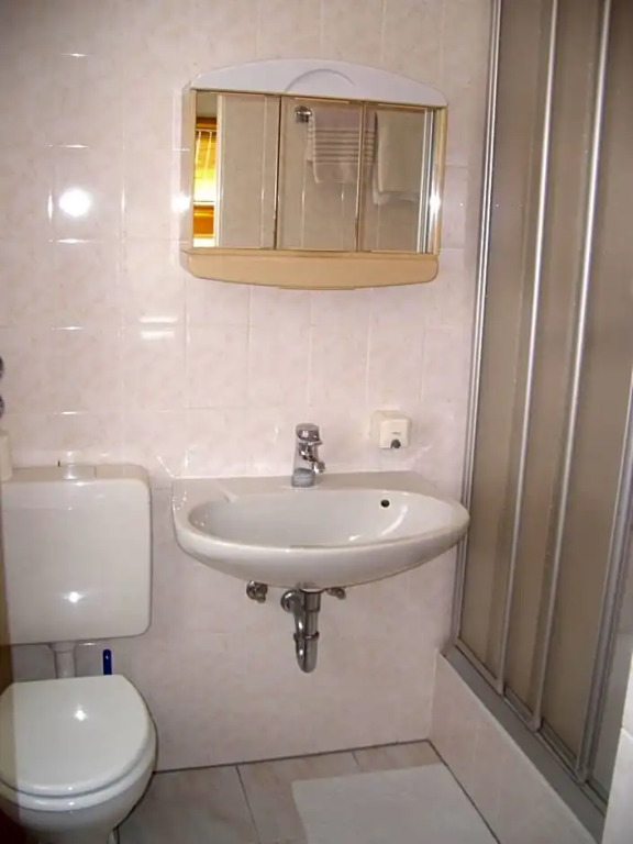 Hotel Adam