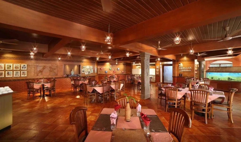 Uday Suites - The Airport Hotel