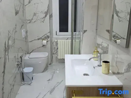 Manzoni 1 - THE V Collection Apartment