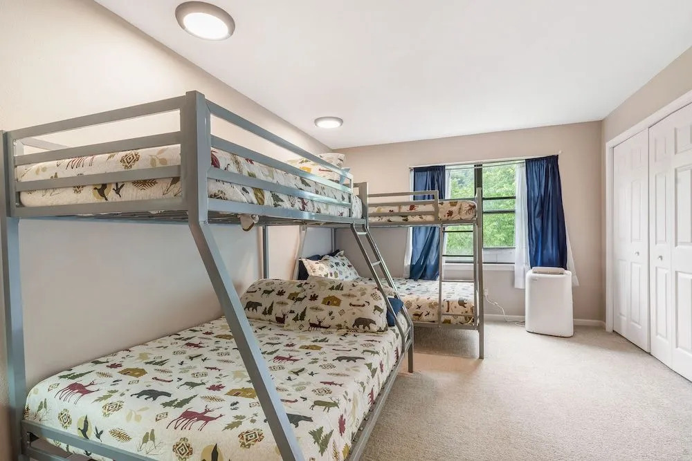 An Un-fore-gettable Time - Shared Pool & Near Lake