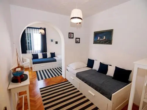 Villa Ana