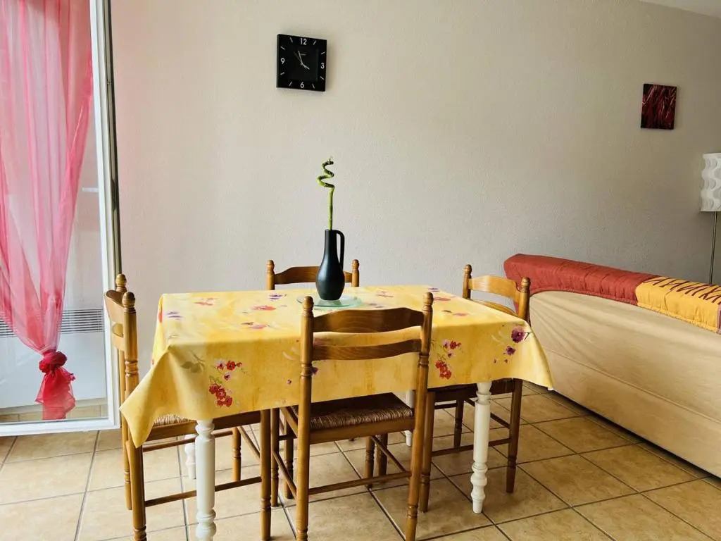Appartement Cambo-les-Bains, 2 pièces, 2 personnes - FR-1-495-36