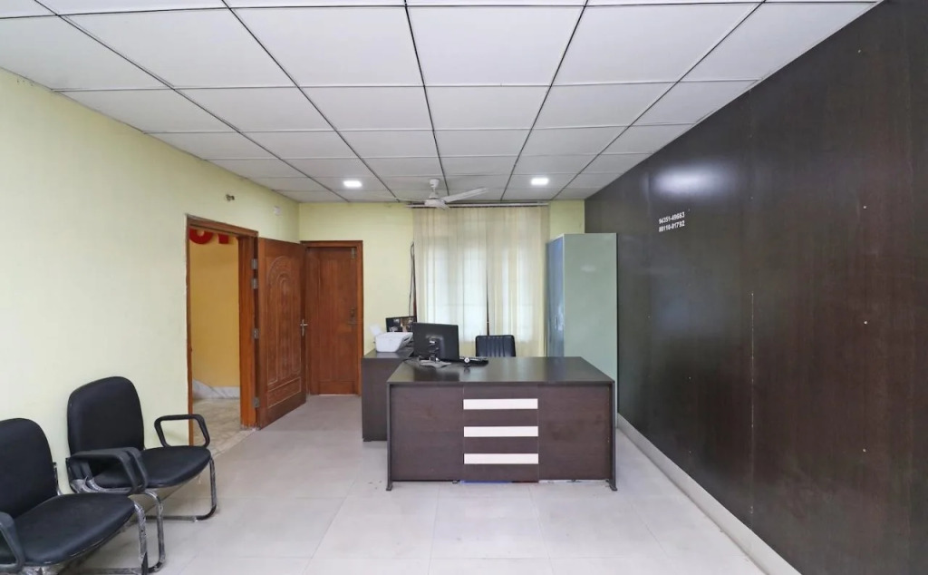Matree Lodge By OYO Rooms