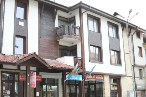 Simeon Apartment