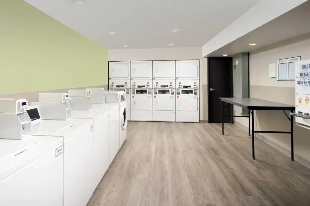 Woodspring Suites Petersburg Near Fort Lee