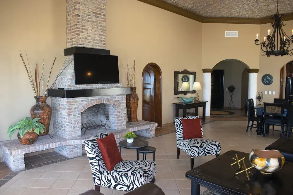 Stunning 3 Bedroom Beach Villa on Sandy Beach at Las Palmas Beachfront Resort V4 3 Villa by Redawning