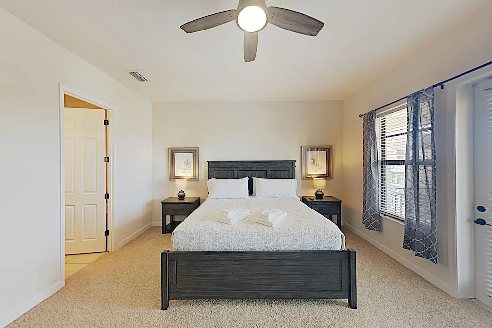 New Listing! Quiet All-suite Palencia 2 Bedroom Townhouse