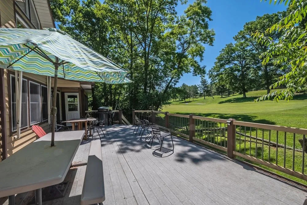Sunkissed Lodge