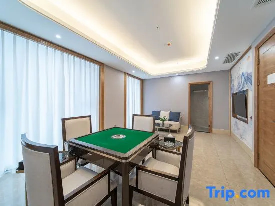 Ziyang Maolin Jinchen Hotel
