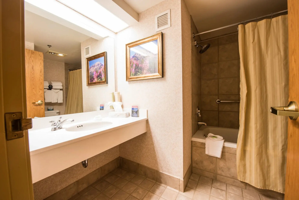 The Grand Lodge, A Vail Resorts Property