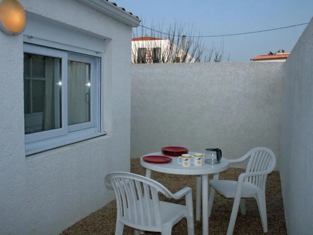 Maison La Tranche-sur-Mer, 2 pièces, 2 personnes - FR-1-22-221